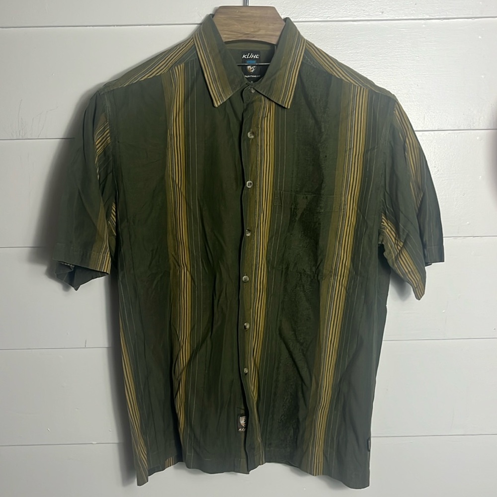 Kuhl Men's XL Green Striped Button Down Short Sleeve Pocket 100% Cotton